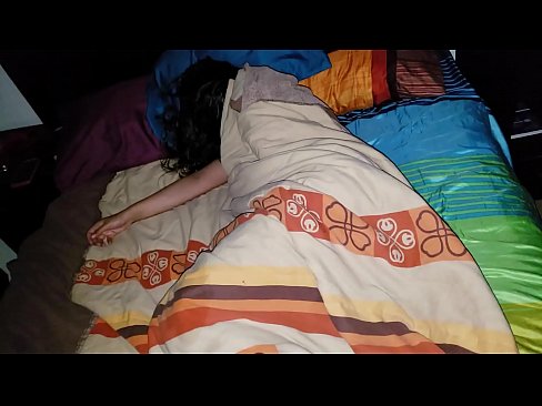 ❤️ Pinupunasan ng stepson ang kanyang batang madrasta habang natutulog ito. ☑ Anal porn sa porn tl.nastypornpics-com.ru ❌️❤